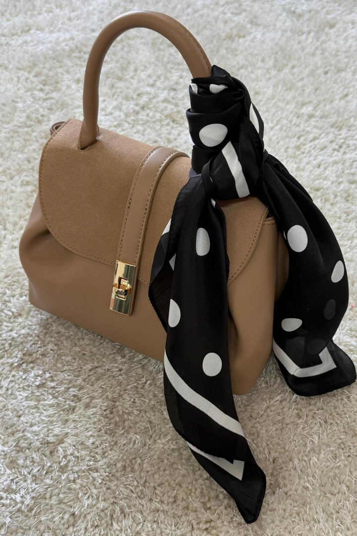 A-bee - Elin Scarf - Black Tørklæder