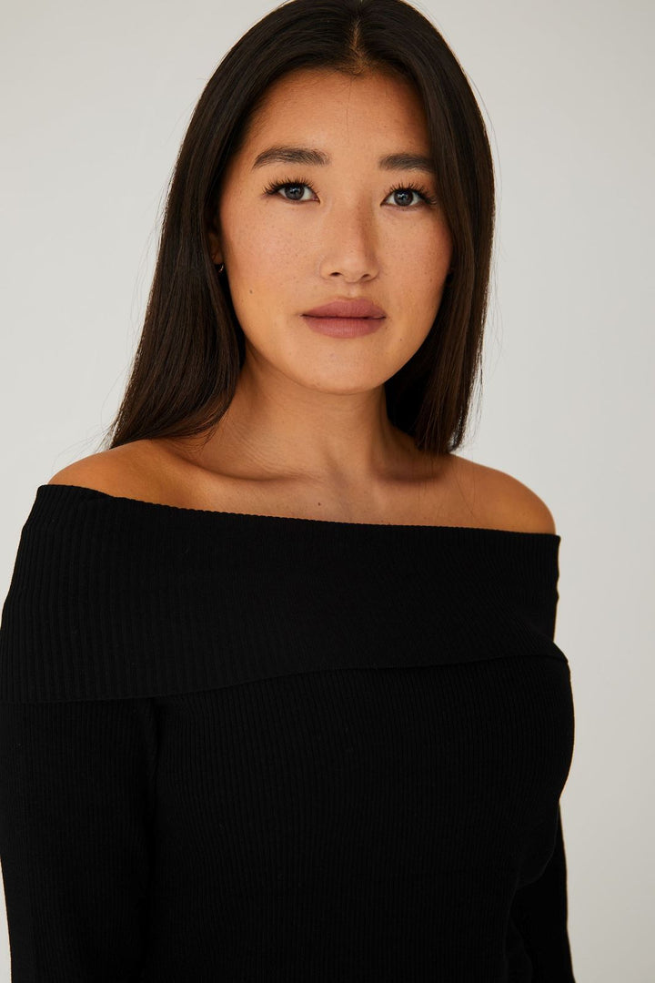 A-View - Rib Offshoulder Blouse - 999 Black Bluser