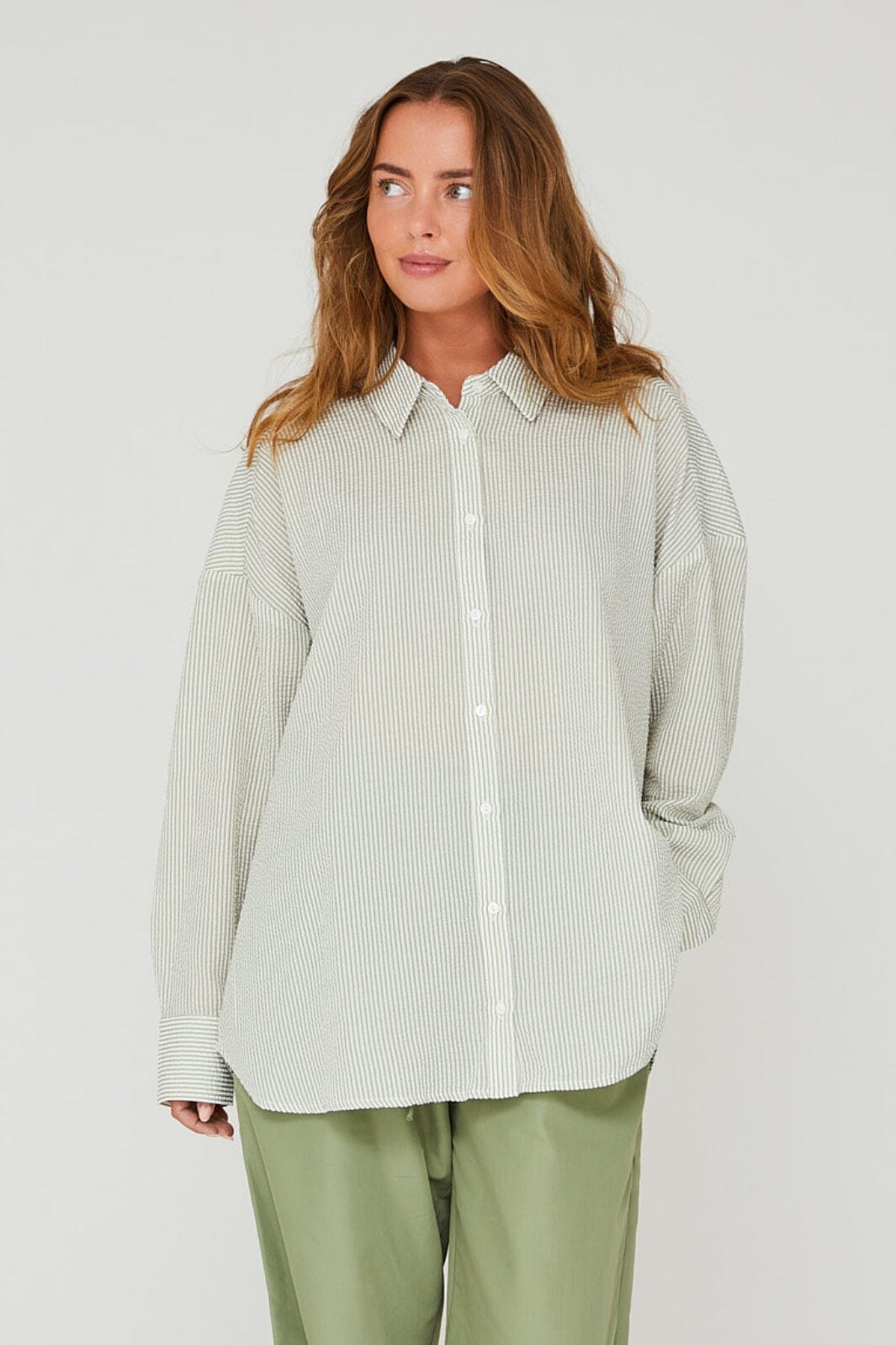 A-View - Sonja Shirt - 068 Green/White Skjorter