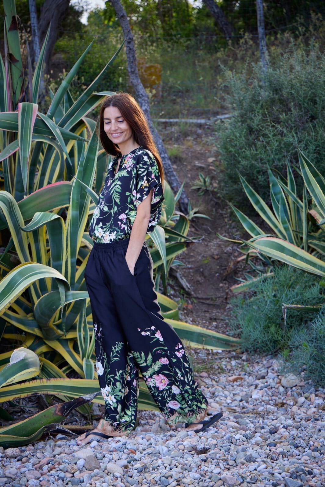 Black Colour - Bczennia Blouse 40916 - Black Flower