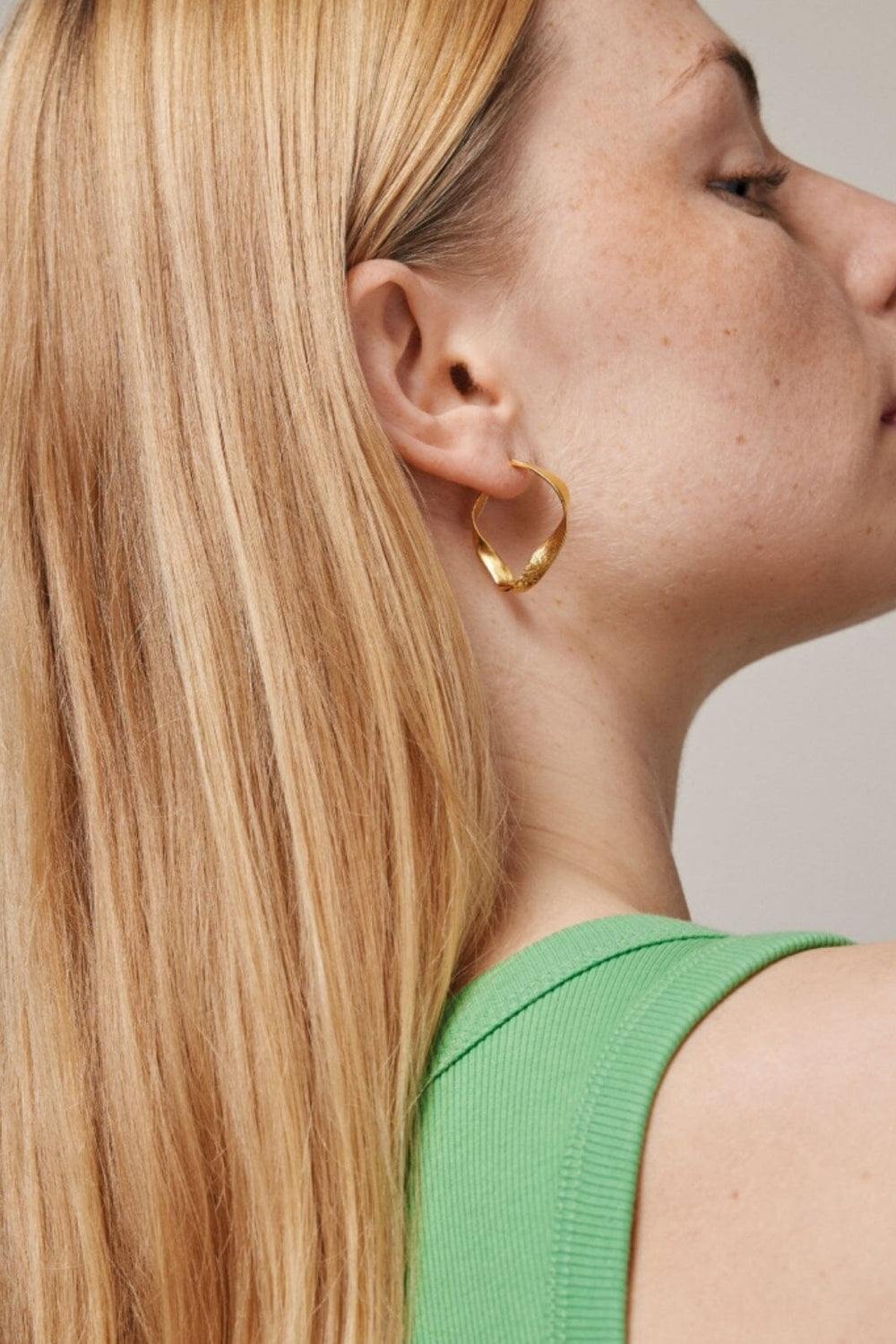 Enamel Copenhagen - Hoops, Scarlet Small - 925S/Gp/M Øreringe