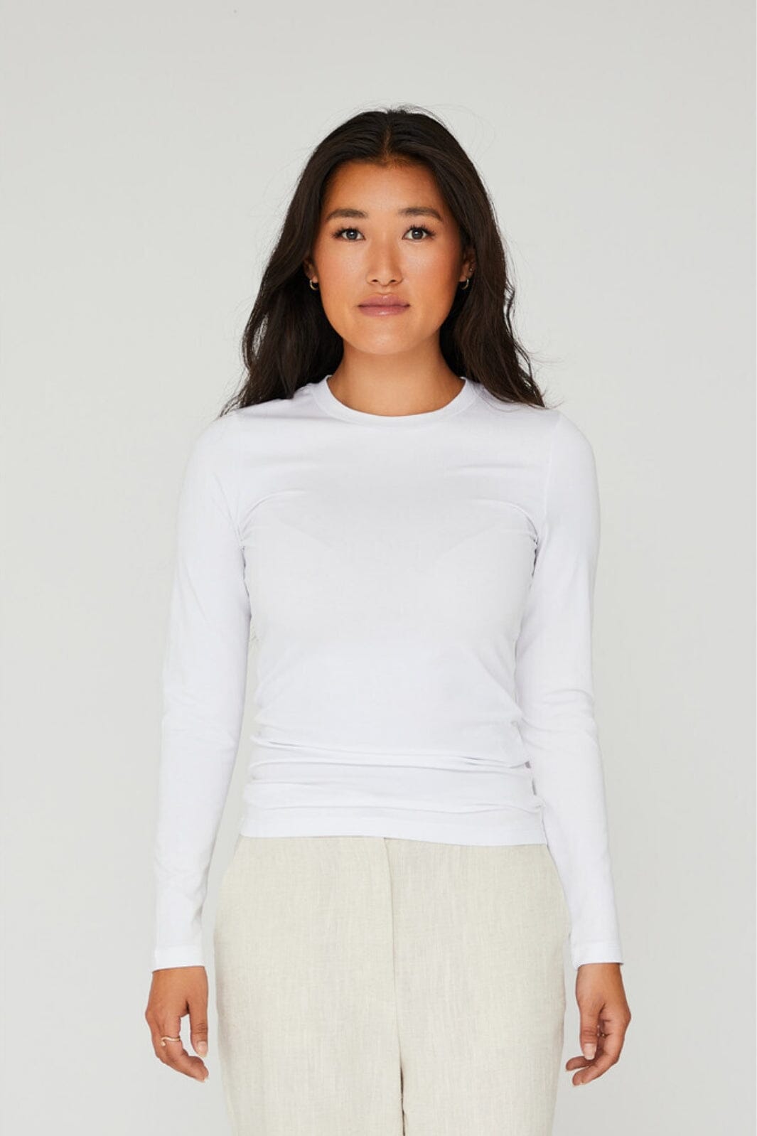 Forudbestilling - A-VIEW - Stabil Top L/S - 000 White Bluser