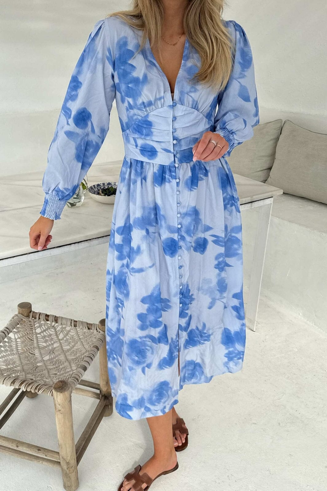 Forudbestilling - BYIC - Adelic Long Dress - abfp Abstract Blue Flower Print Kjoler