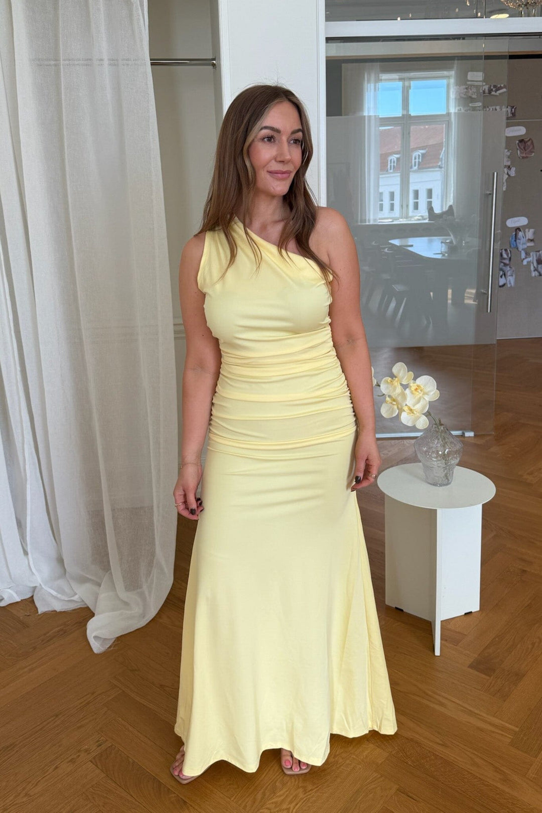Forudbestilling - BYIC - Andreaic Maxi Dress A23768 - Yellow Kjoler