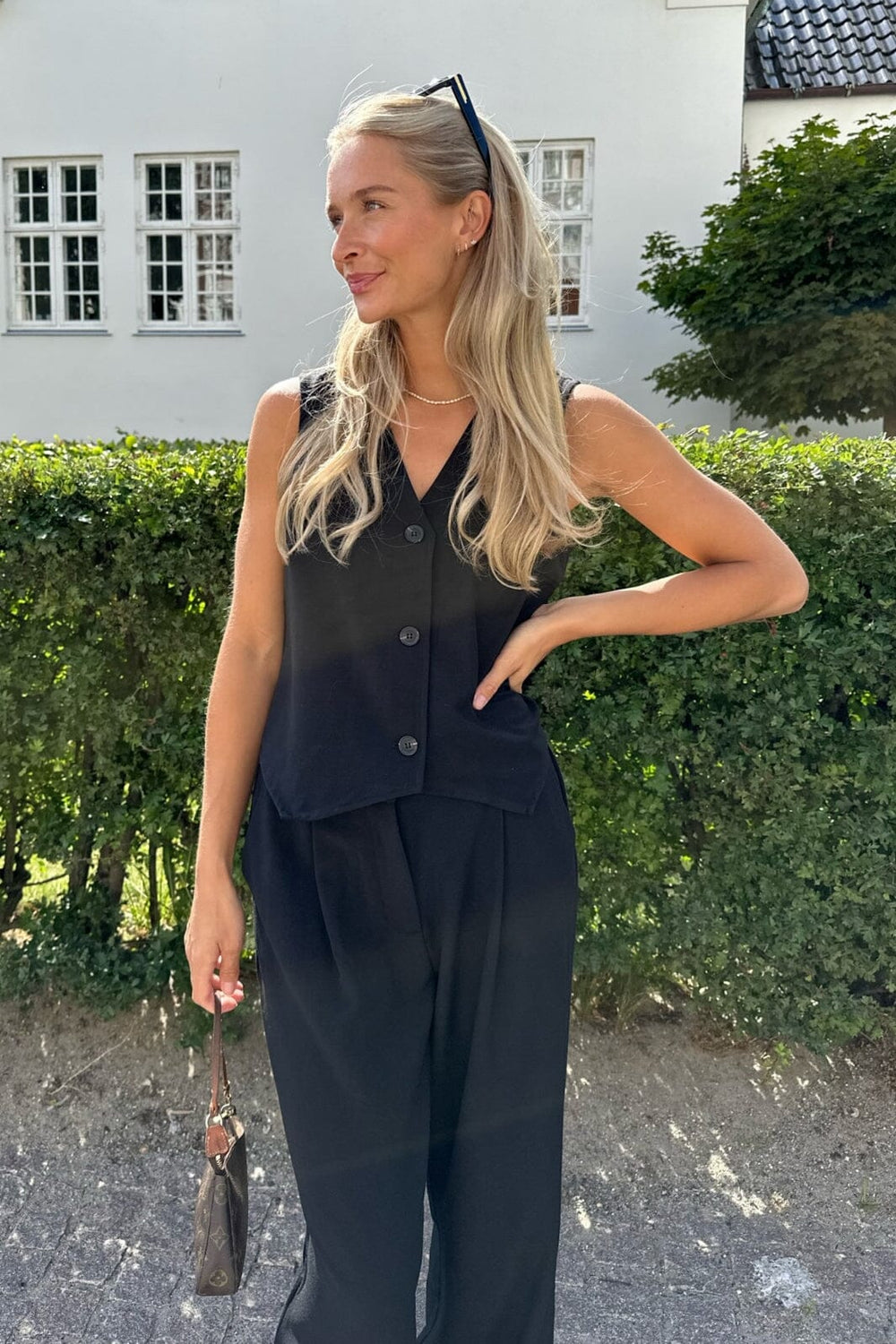 Forudbestilling - BYIC - Celina Vest Black Veste
