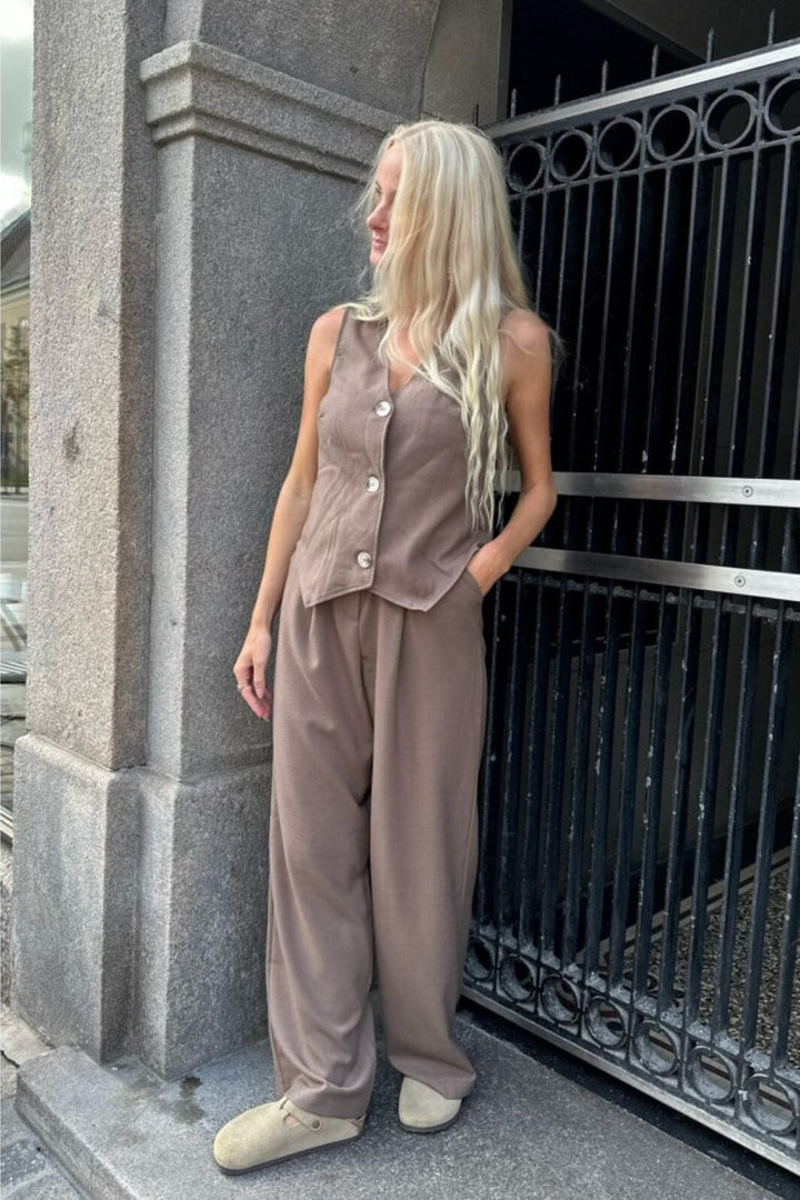 Forudbestilling - BYIC - Celina Vest - Brown Vest