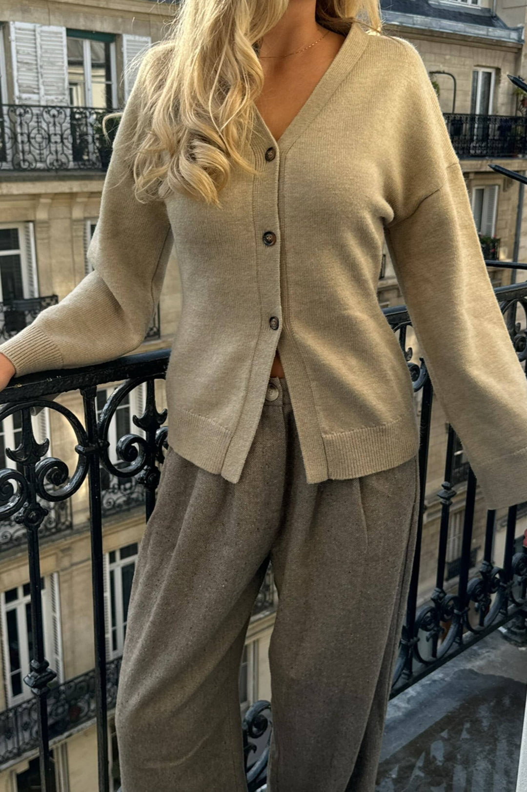 Forudbestilling - BYIC - Karmaic Fitted Cardigan - beige Beige Cardigans