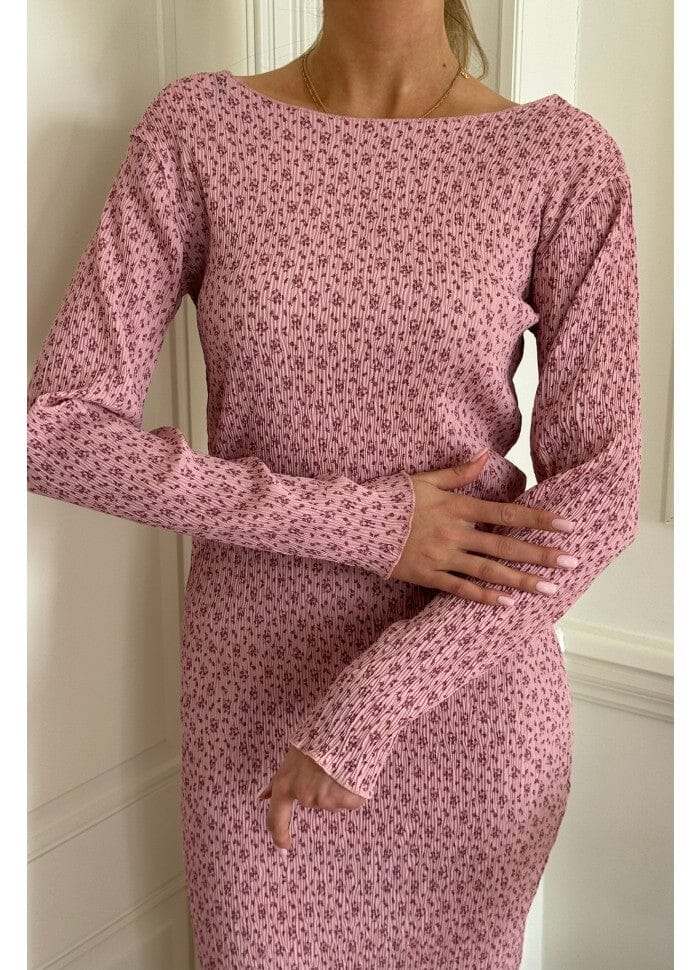 Forudbestilling - BYIC - Odaic Dress - pfsp Pink Flower Stem Print Kjoler