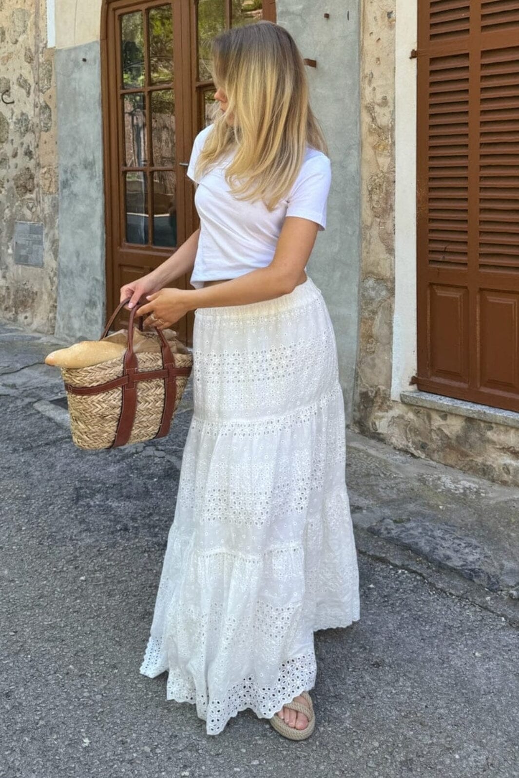 Forudbestilling - BYIC - Sofiaic Long Skirt - wl White Lace Nederdele