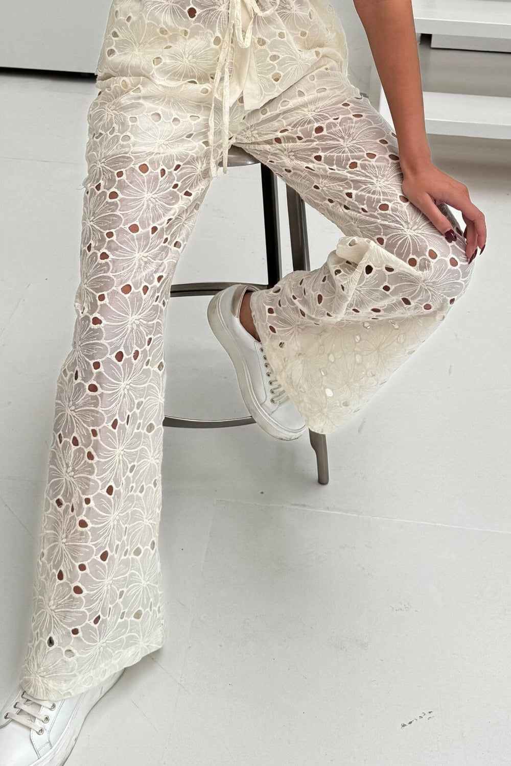 Continue - Roberta Lace 14870 - Off White