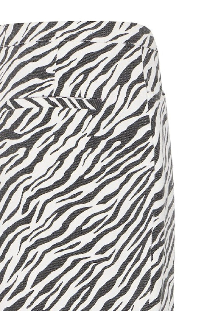 Forudbestilling - Ichi - Ixzebra - 194008 Black Nederdele