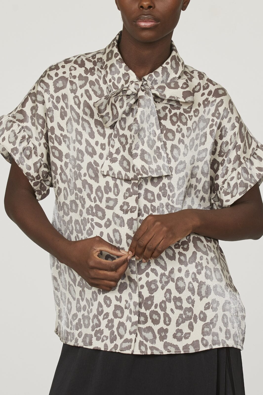 Forudbestilling - Love & Divine - Love1144-2 - 845 Faded Leo Toppe