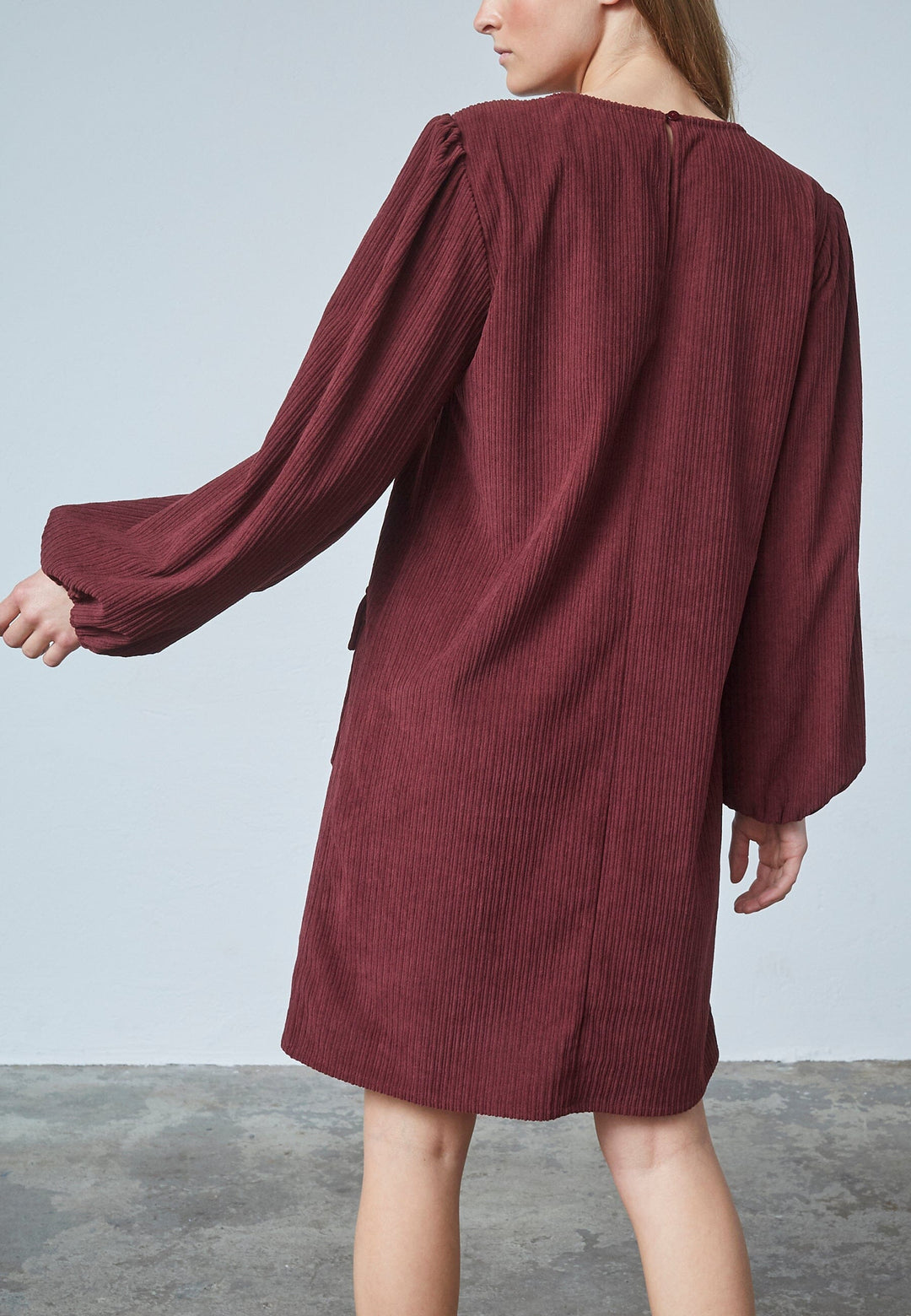 Forudbestilling - Love & Divine - Love1366 18884 - 516 - D. Bordeaux Kjoler