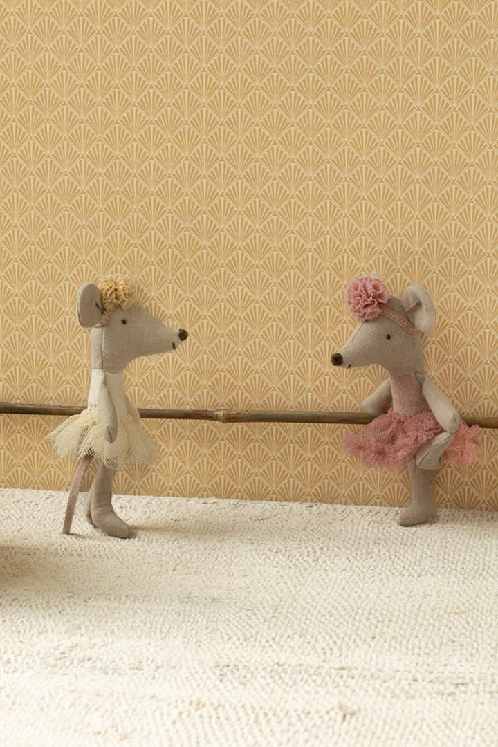 Forudbestilling - Maileg - Ballerina Mus, Lillesøster - Råhvid Legetøj