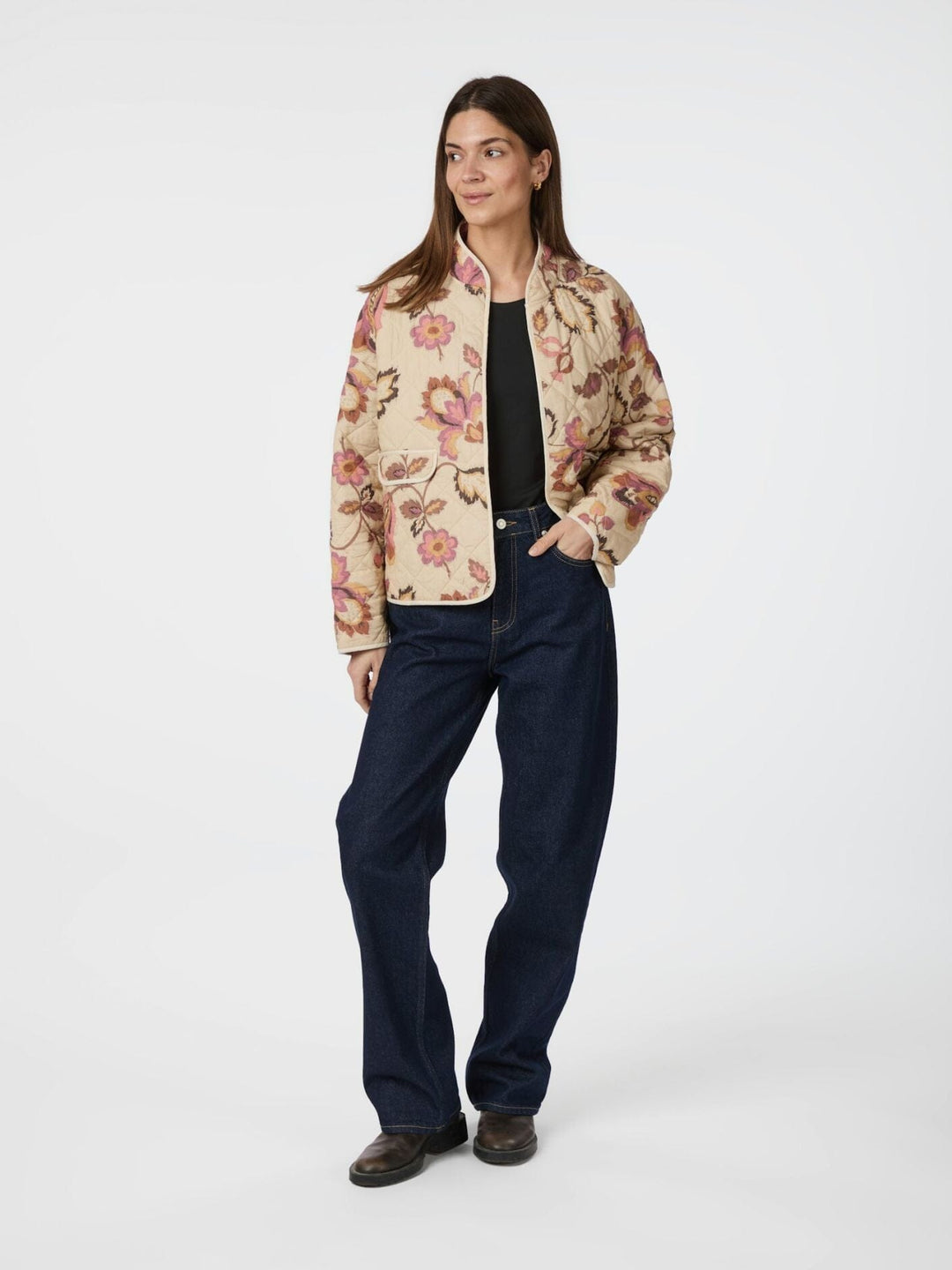 Forudbestilling - Neo Noir - Hema Floral Trail Quilt Jacket 162625 - 165 - Rose Jakker