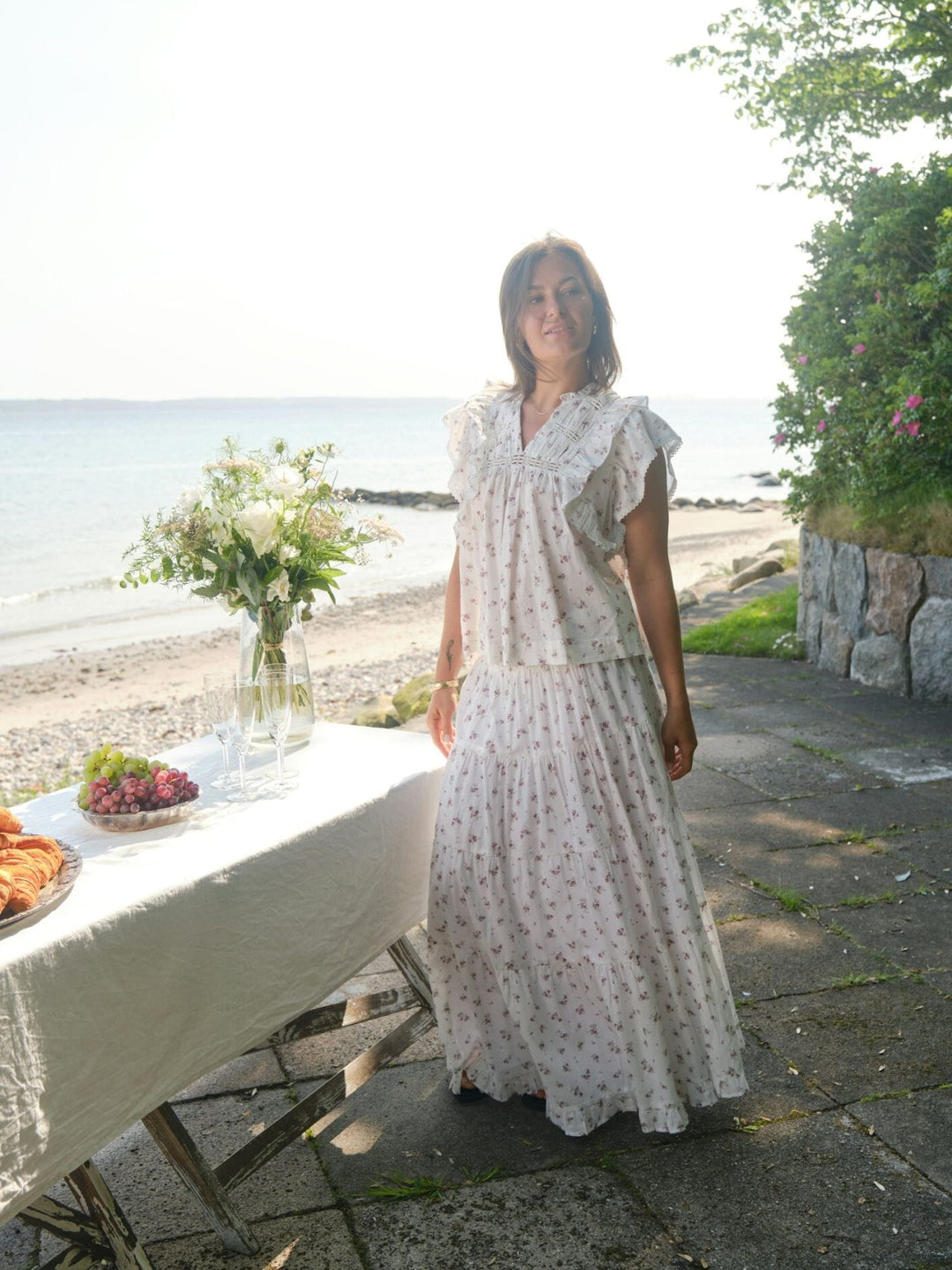 Forudbestilling - Neo Noir - Jayla Small Blossom Top 165648 - 122 - Creme Toppe