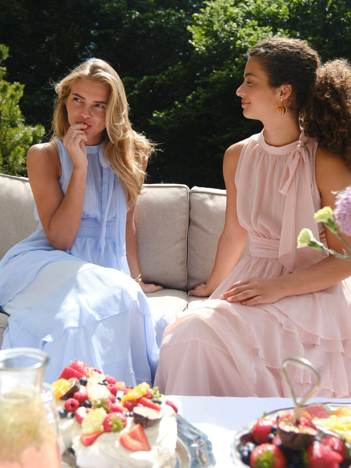 Forudbestilling - Neo Noir - Marli Solid Chiffon Dress 165640 - 145 - Light Blue Kjoler