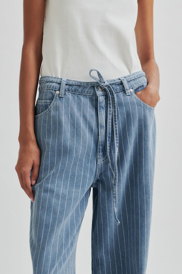 Forudbestilling - Second Female - Layne Jeans 59626 - Light blue denim Bukser