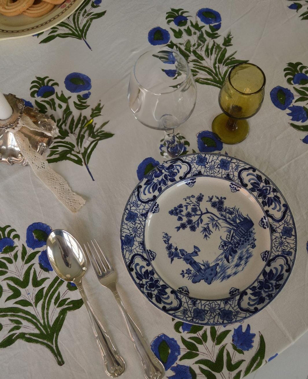 Forudbestilling - Sissel Edelbo - Noor Tablecloth SE 1506 - Blue Bell Interiør