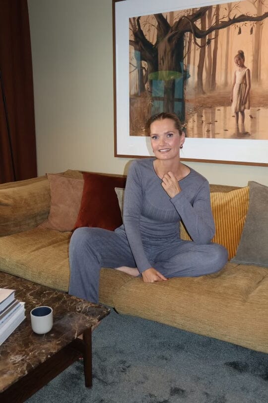 Forudbestilling - Valentin Studio - Soft Blouse - Dark Grey Melange Bluser