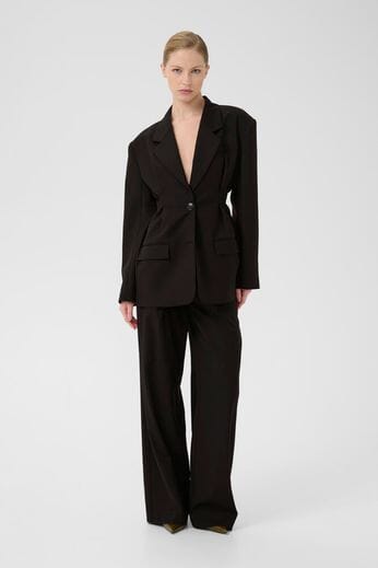 Gestuz - Gzpaula Waist Blazer 10910626 - 100017 - Black Blazere