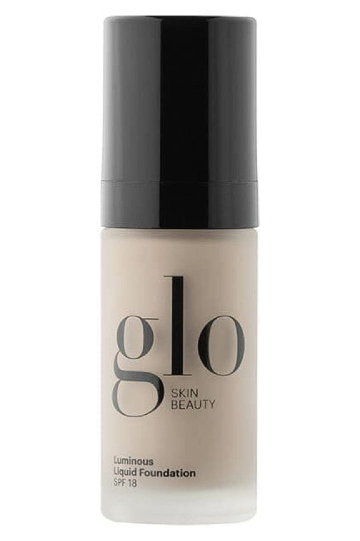 Glo Skin Beauty - Glo Luminous Liquid Foundation SPF 18 - Porcelain, 30 ml Foundation