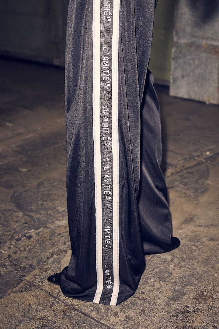 Haute L'Amitié - Baggy Lurex Logo Track Pant HL10414 - Black Bukser