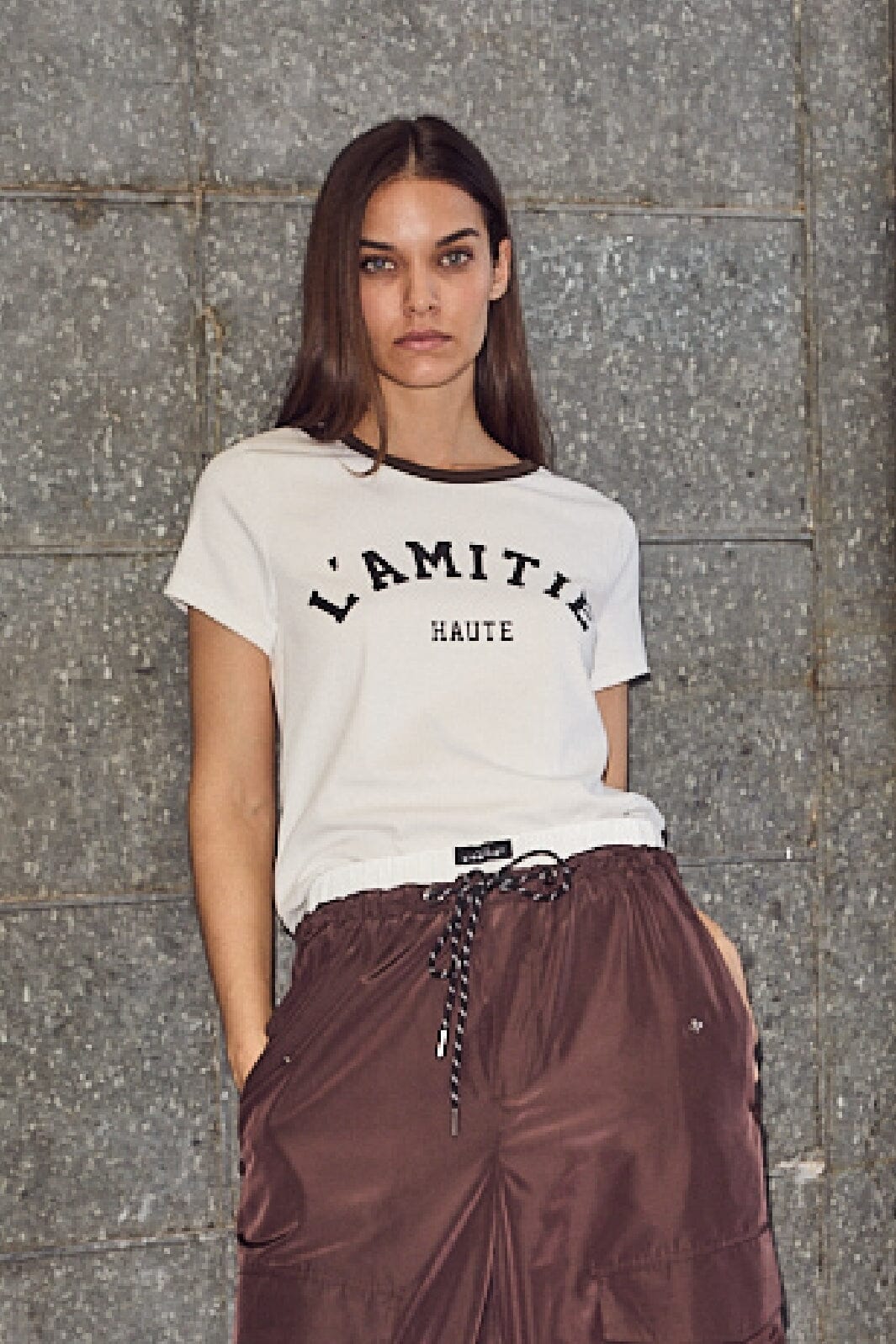 Haute L'Amitié - Neckline Logo Tee HL10006 - Off-White/Mocca T-shirts