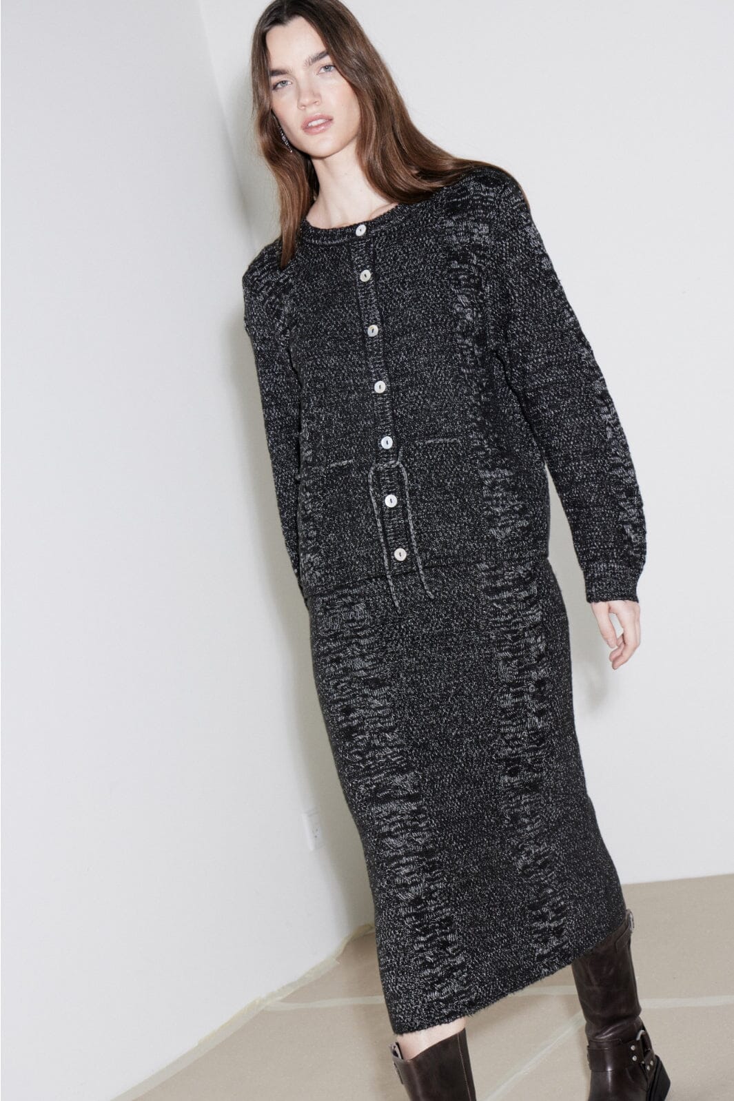 Ichi - Ihodansa - 1940081 Black Melange Nederdele