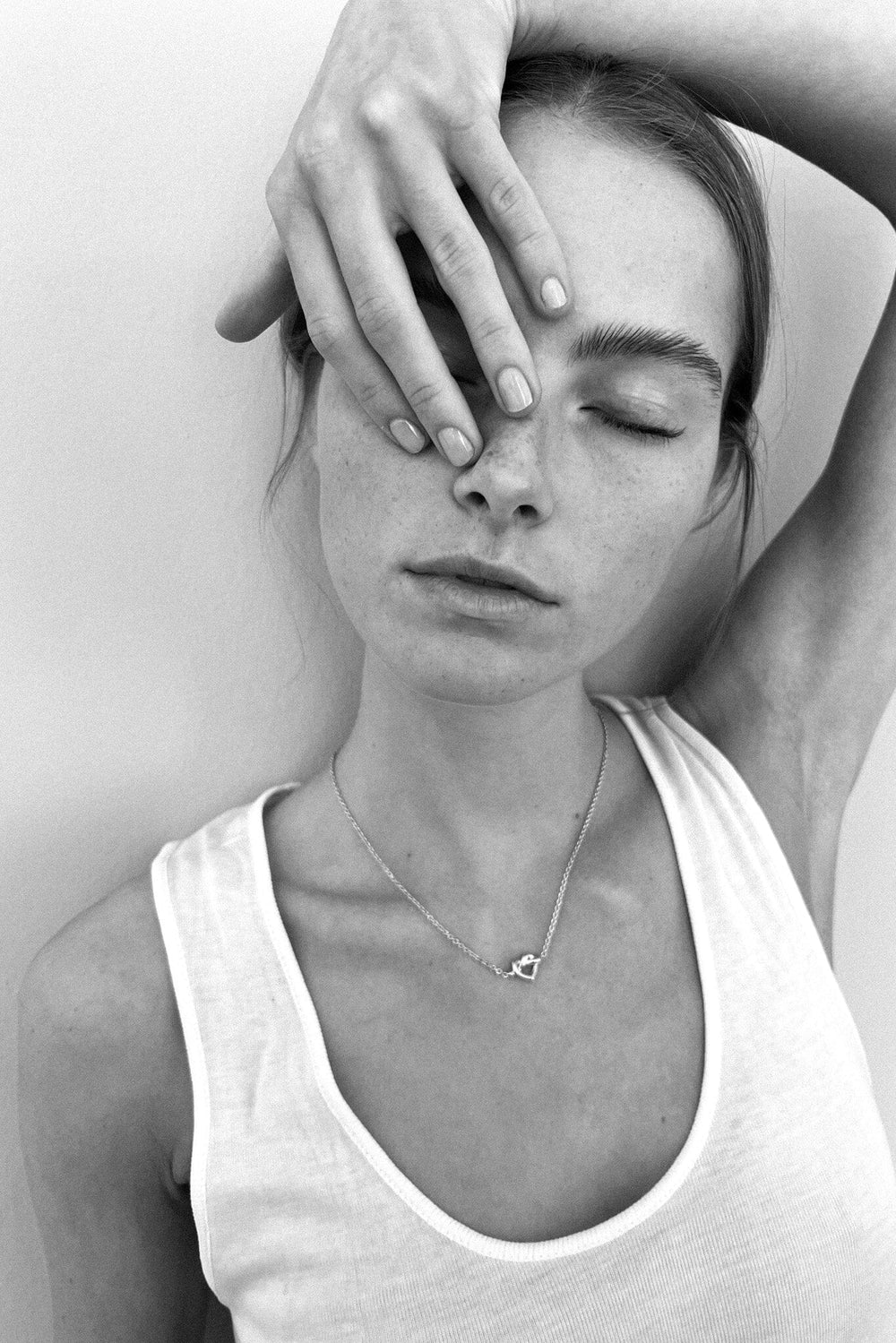 Jane Kønig - Tied Heart Necklace THN-AW25-S - Halskæde Halskæder