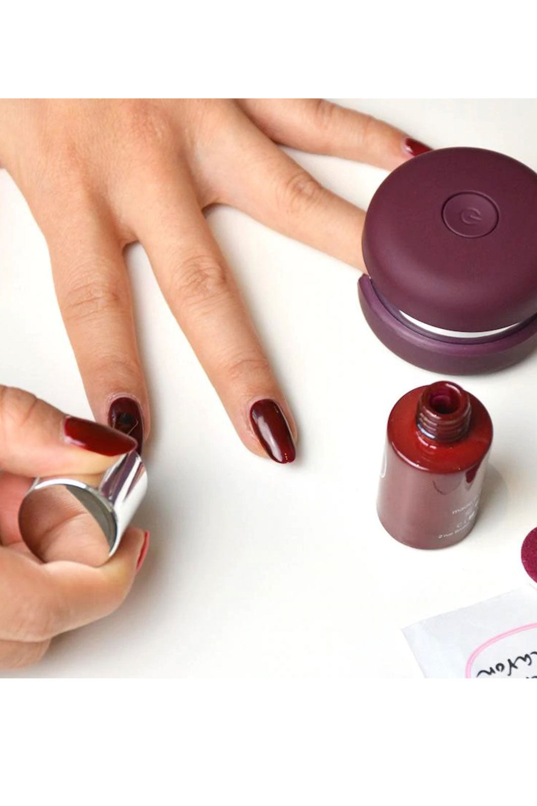 Le Mini Macaron - Gel Manicure Kit - Cassis Neglelak
