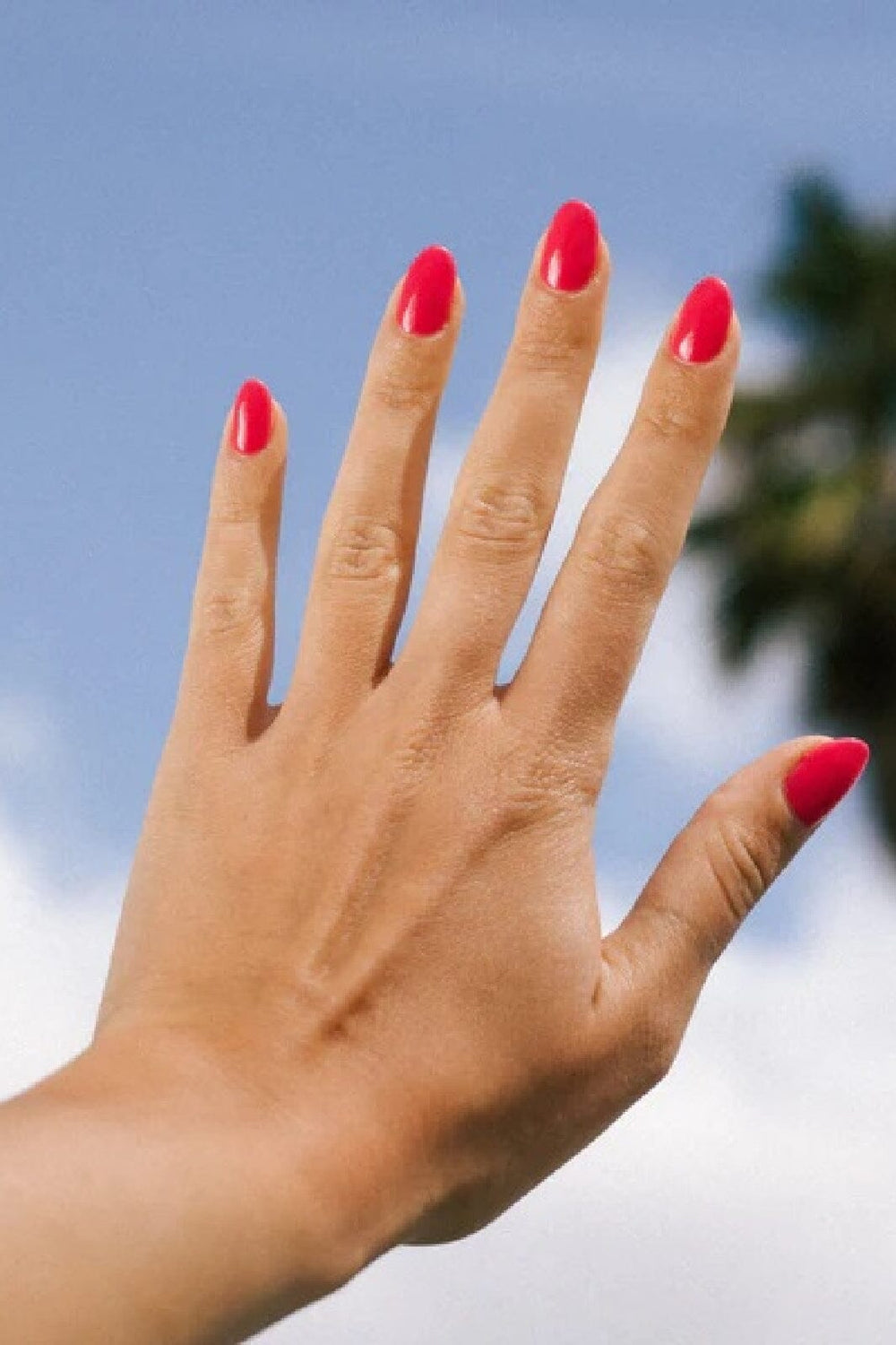 Le Mini Macaron - Neglelak Gel - Sweet Cherry Neglelak