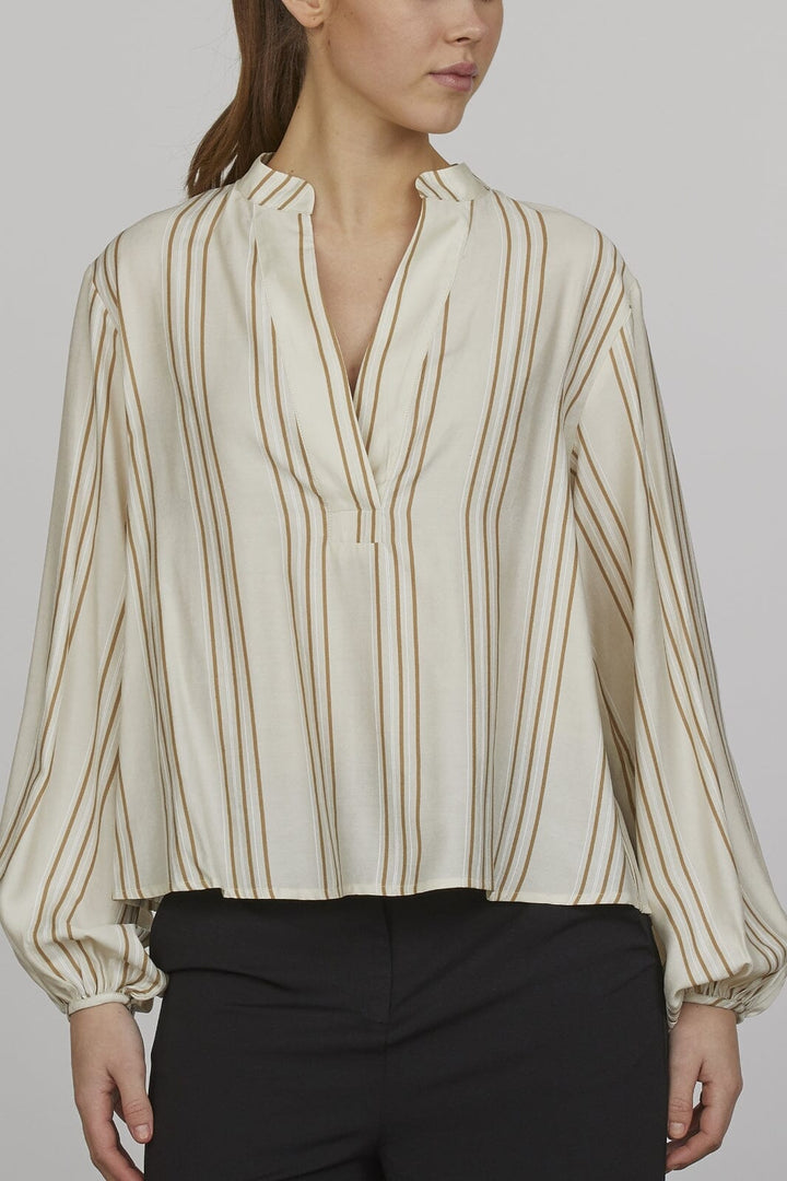 Love & Divine - Love1106 - 103 Bamboo/Camel Bluser