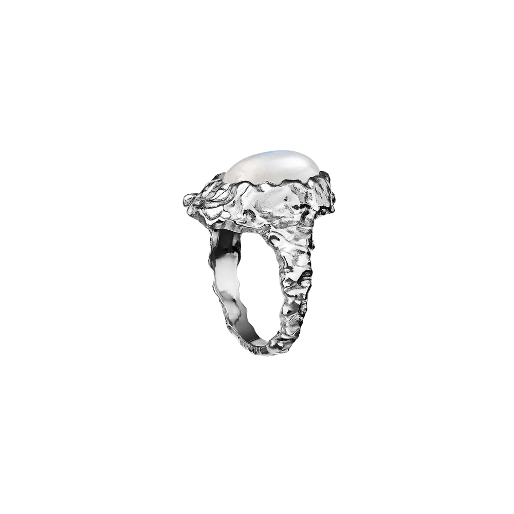Maanesten - Gudinde Månesten - 35351c Ringe