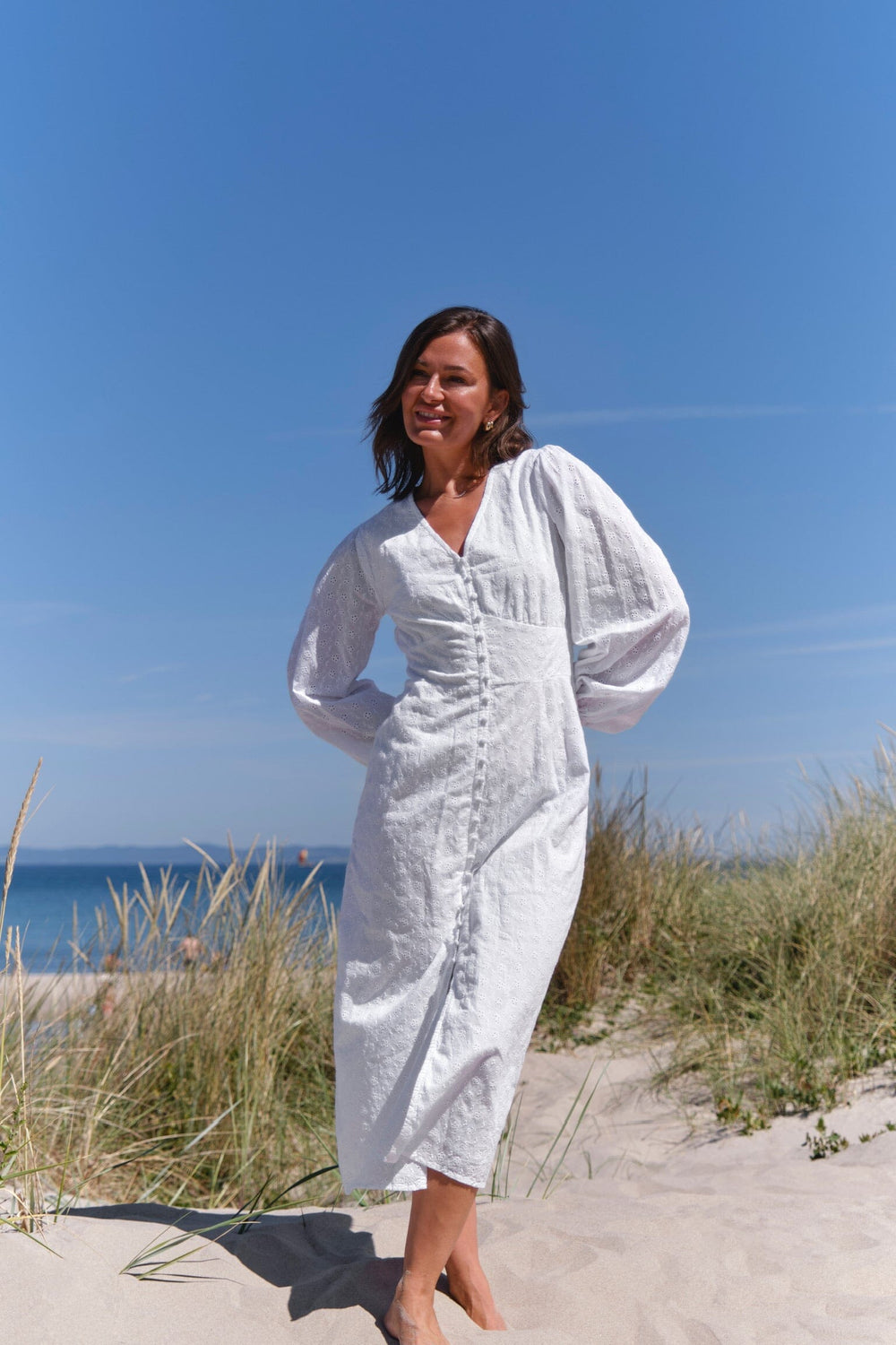 Neo Noir - Alto Embroidery Dress 166017 - 120 - White Kjoler