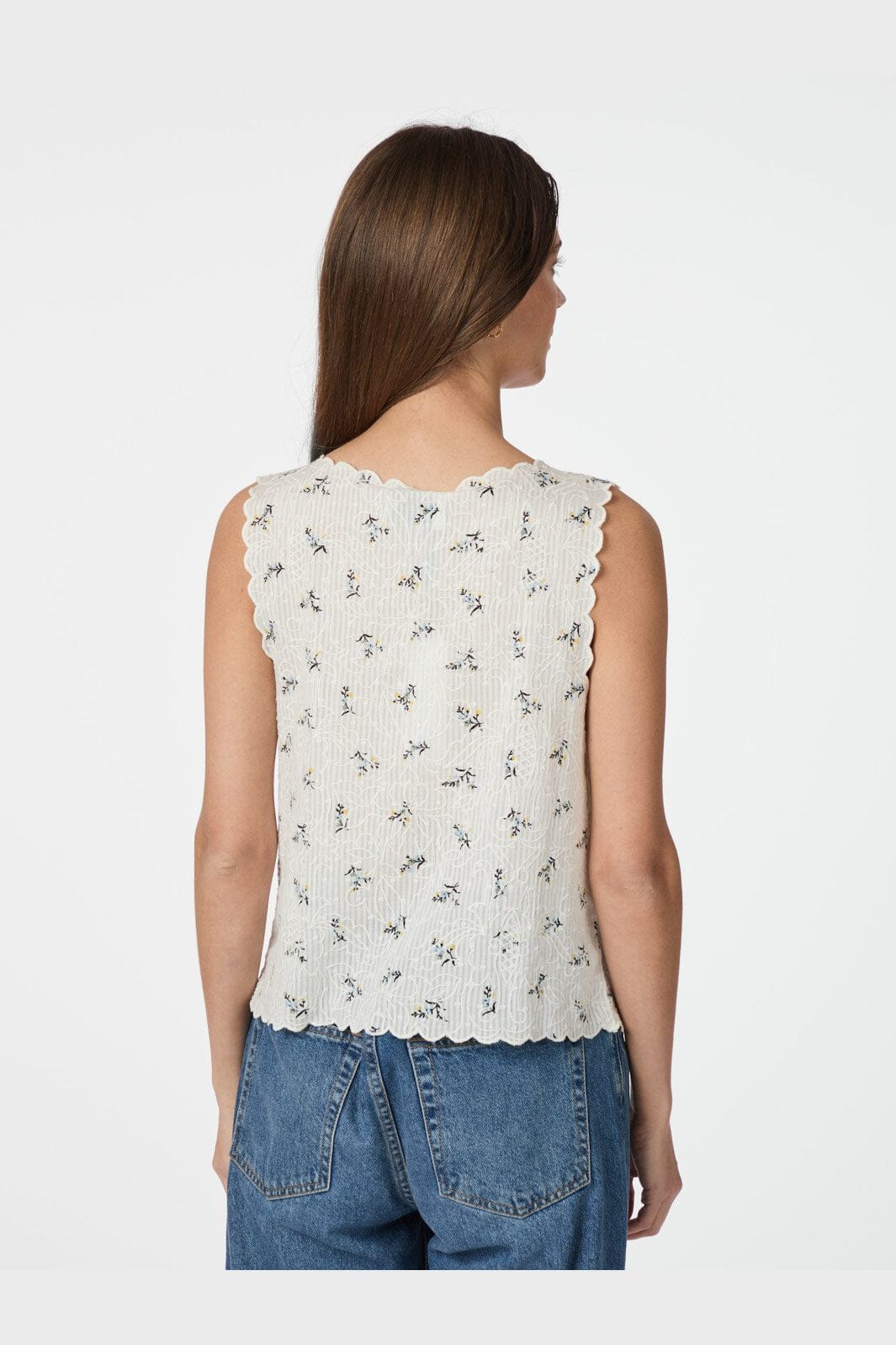 Neo Noir - Bibi Embroidery Print Top 165122 - 121 - Off White