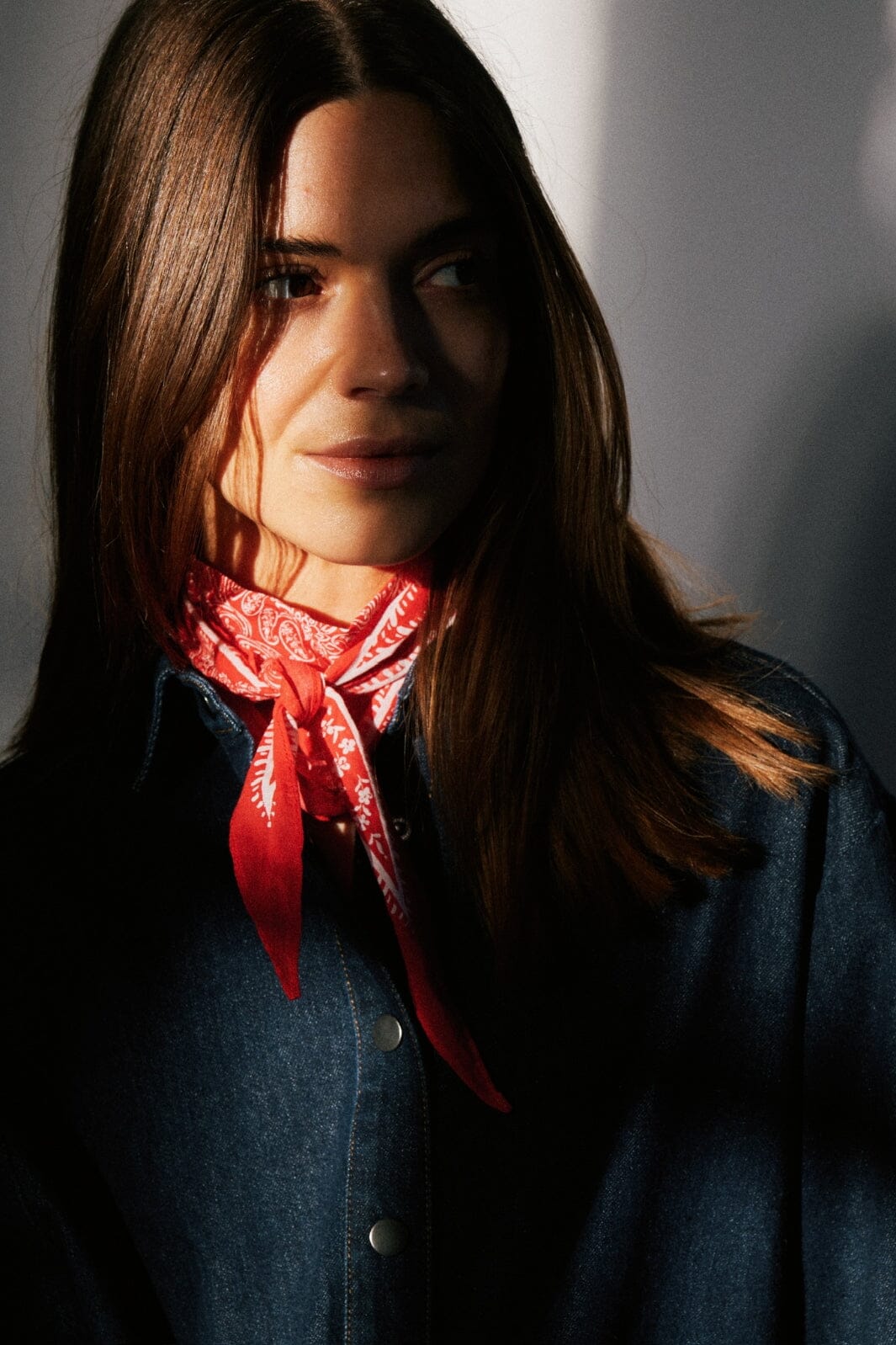 Neo Noir - Kinessa Paisley Scarf 164346 - 160 - Red Accessories