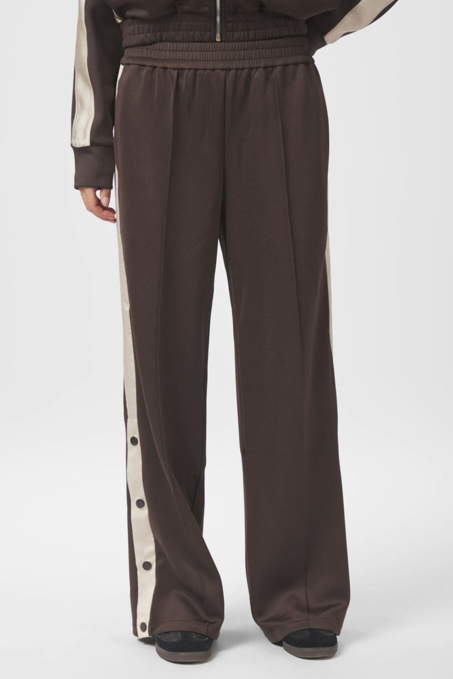 Neo Noir - Puggy Track Suit Pants 164249 - 676 - Dark Brown