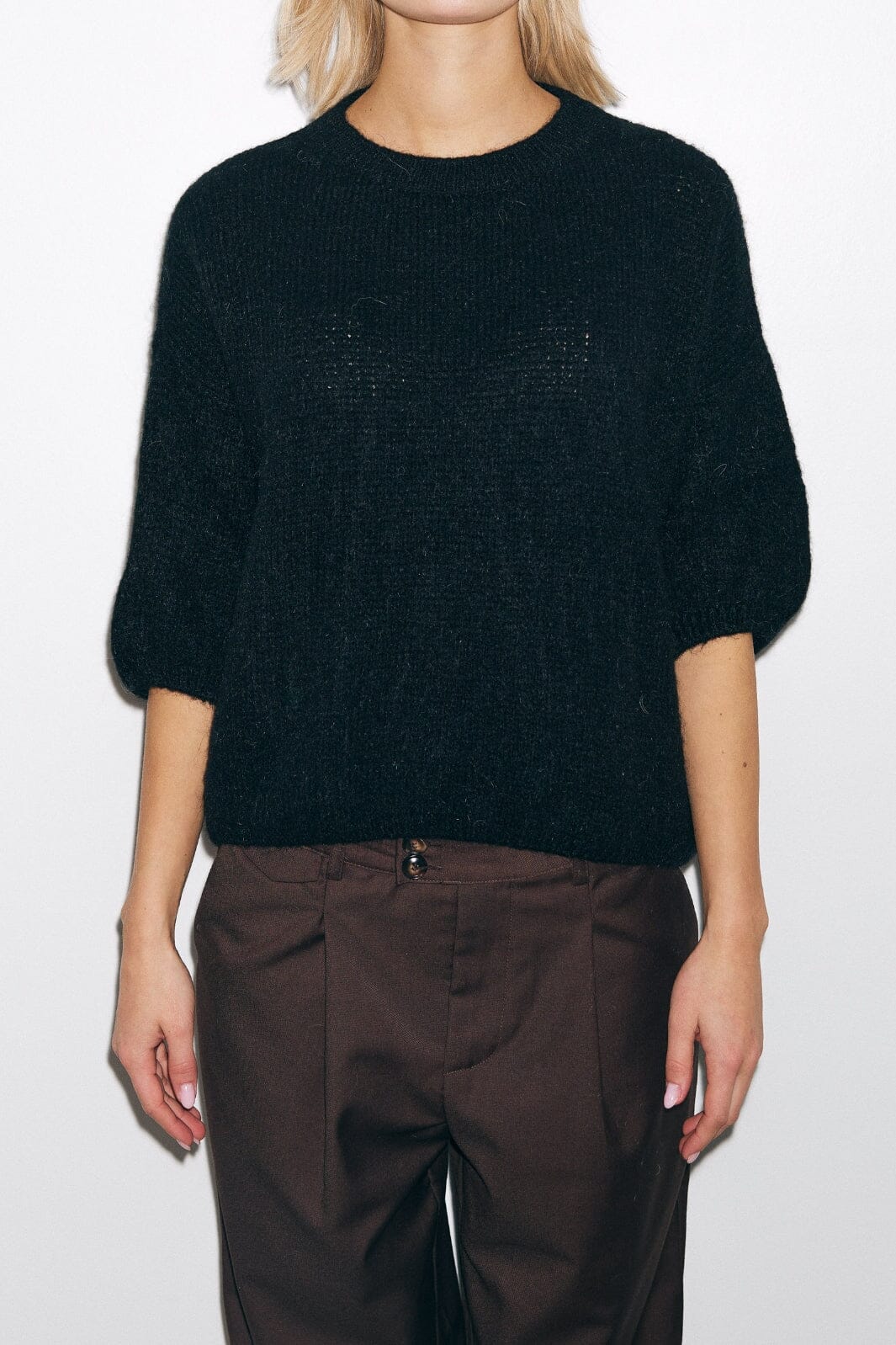Noella - Mimi Knit Jumper - 004 Black Strikbluser