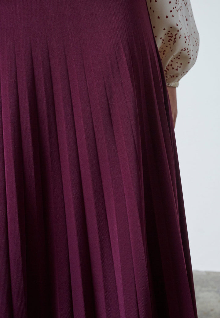 Sisters Point - Malou-Sk5 15023 - 587 - Deep Bordeaux