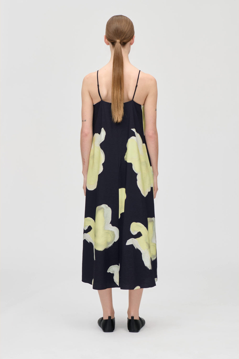 Stine Goya - 2450 Printed Viscose, Floral Long Dresssg-ps26-d207-2450 - Yellow Petunias Kjoler
