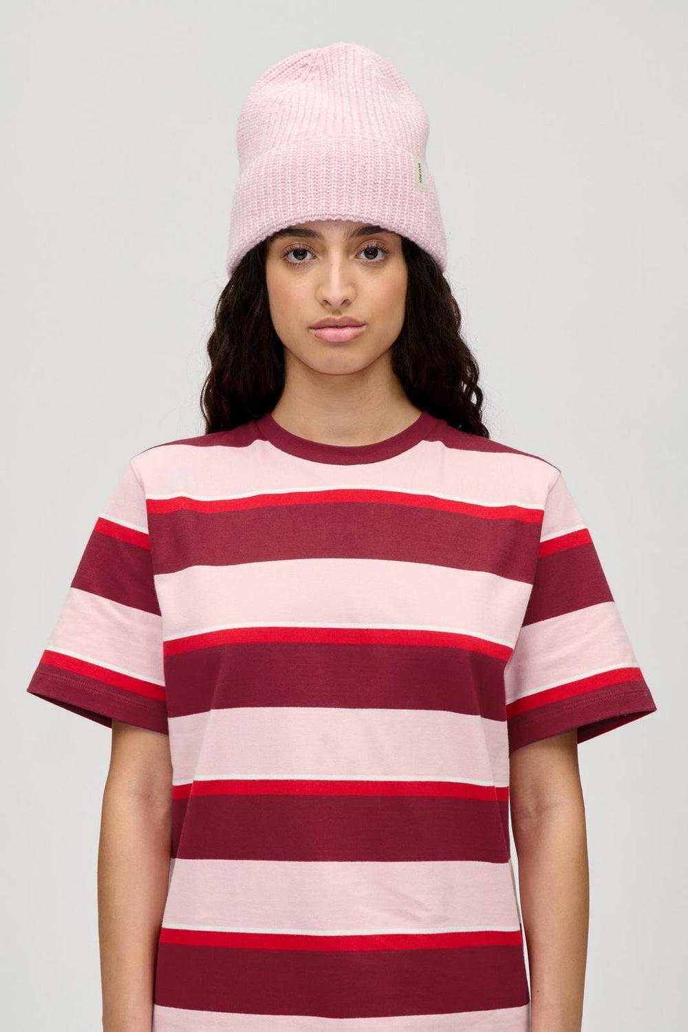 Stine Goya - 2469 Wool, Beaniesg-ps26-a054-2469 - Pink Huer