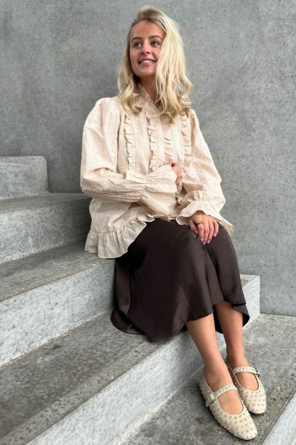 Stories From The Atelier By Copenhagen Shoes - The Sound Top - 0002 Beige Toppe