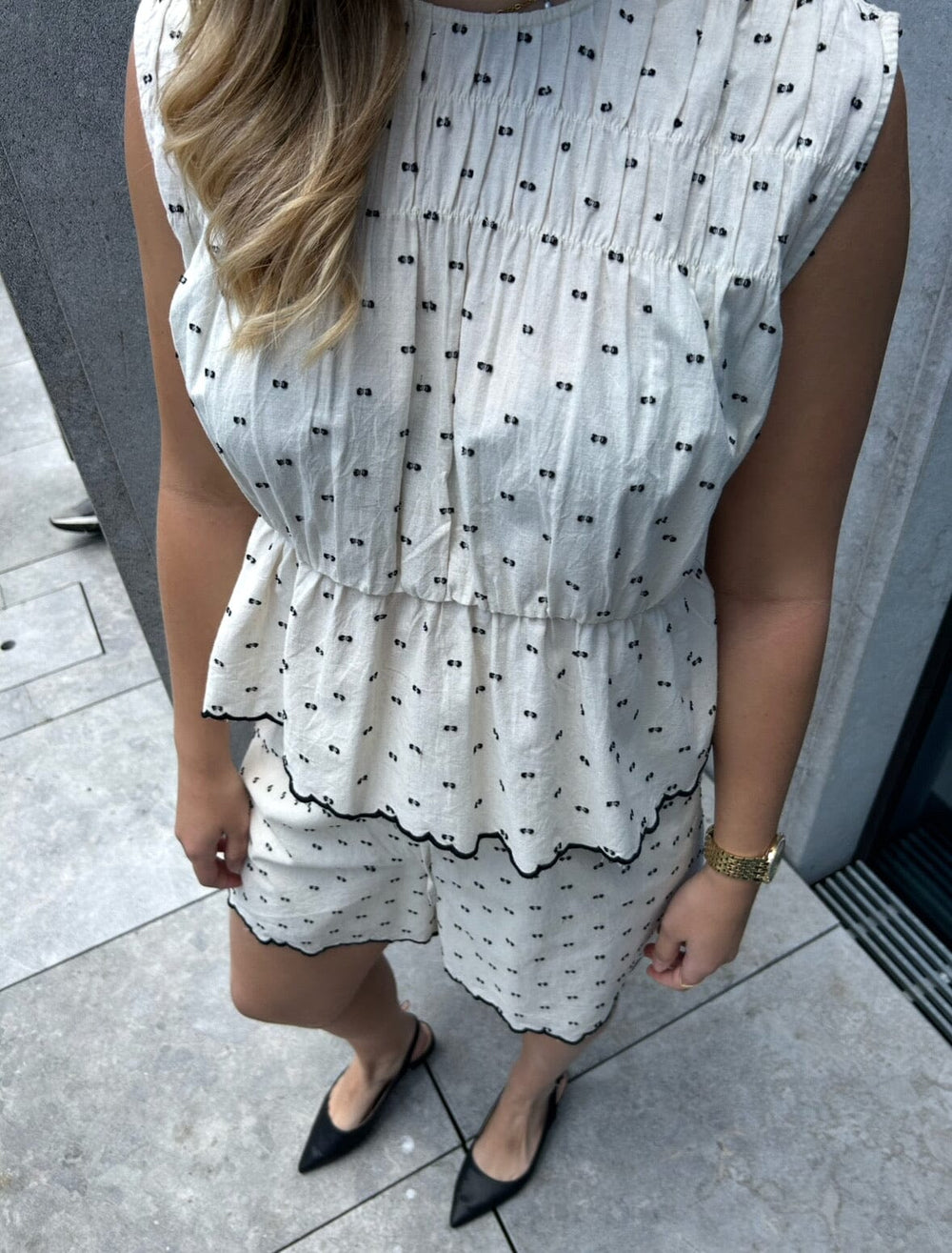 Y.A.S - Yasdobby Shorts - 4693518 Gardenia Black Dobby Dots Shorts