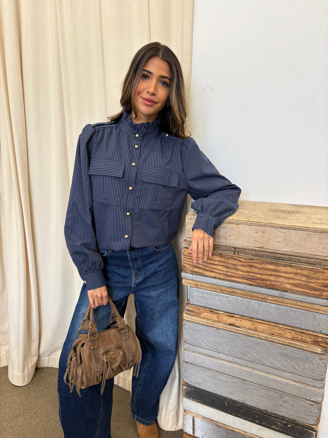 Continue - Mili Stripe Gold Buttons 15417 - Navy Blue Stripe
