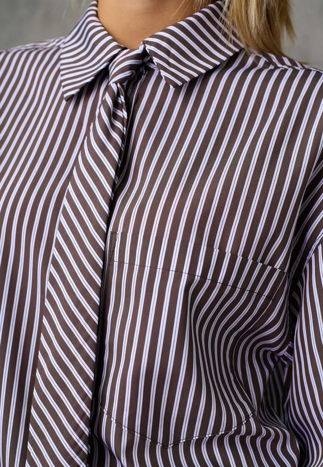 Love & Divine - Love1663 20427 - 832 - Brown Stripe