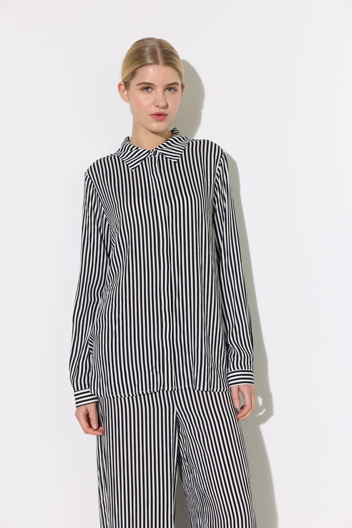 Hunkøn - Vicky Shirt 25980 - Black Striped