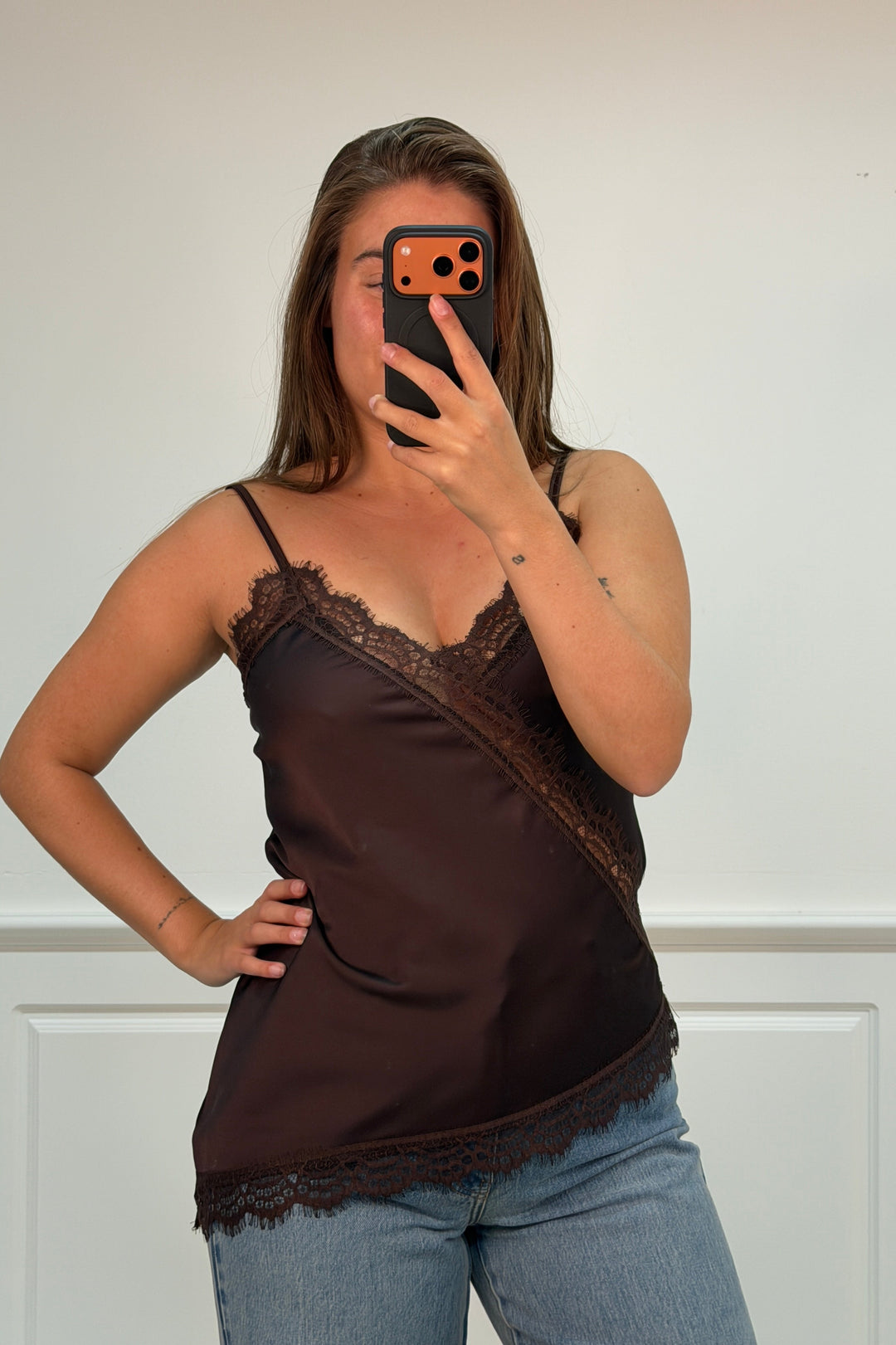 A-bee - Ivanka Top - Chocolate