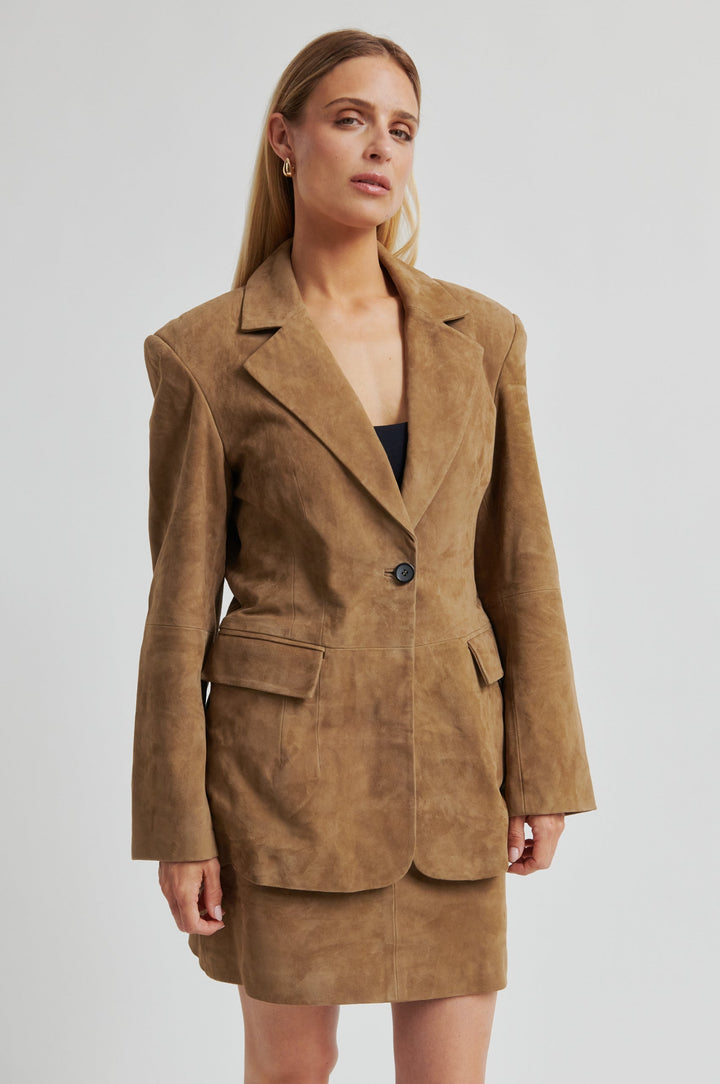 Second Female - Suellen Fitted Suede Blazer 60521 - 6152 Petrified Oak