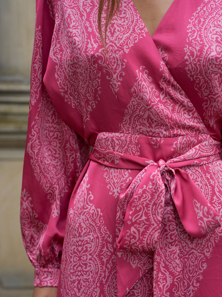 Neo Noir - Bretti Paisley Drop Dress 168466 - 430 - Cherry Pink